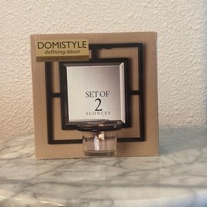 Domistyle set of 2 sconces